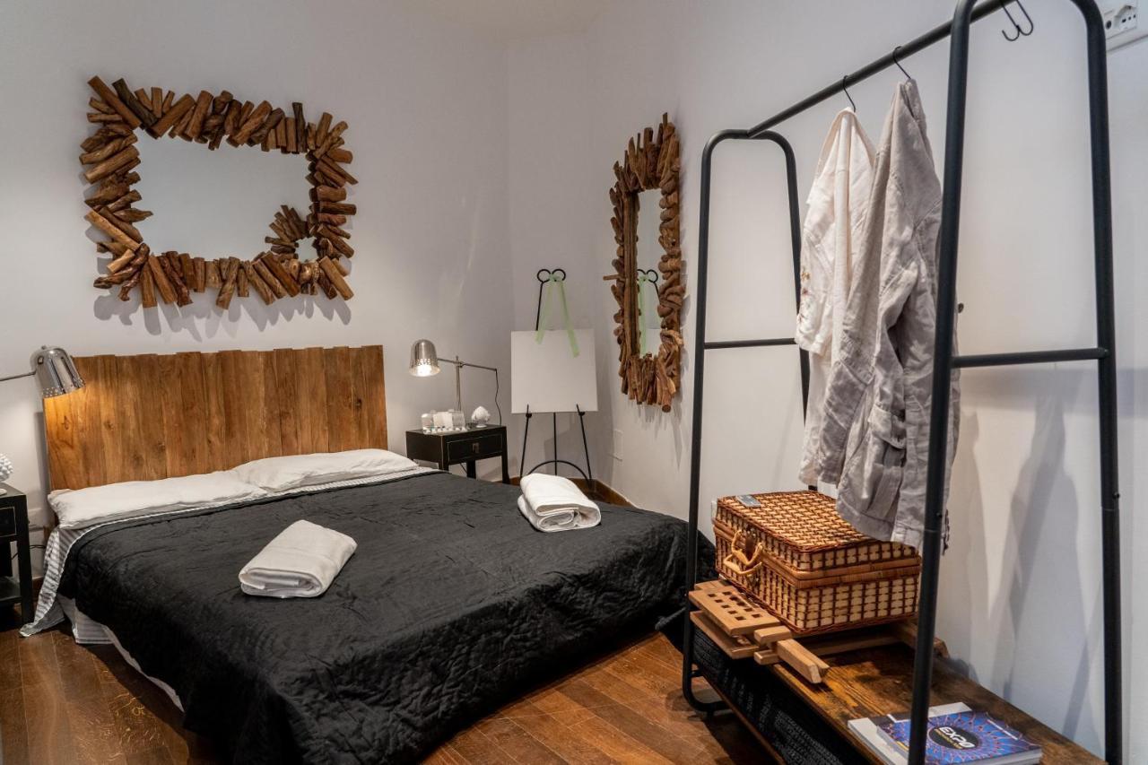 Wineart House, Terracielo Indipendente Nel Centro Di Monopoli Apartment Bagian luar foto
