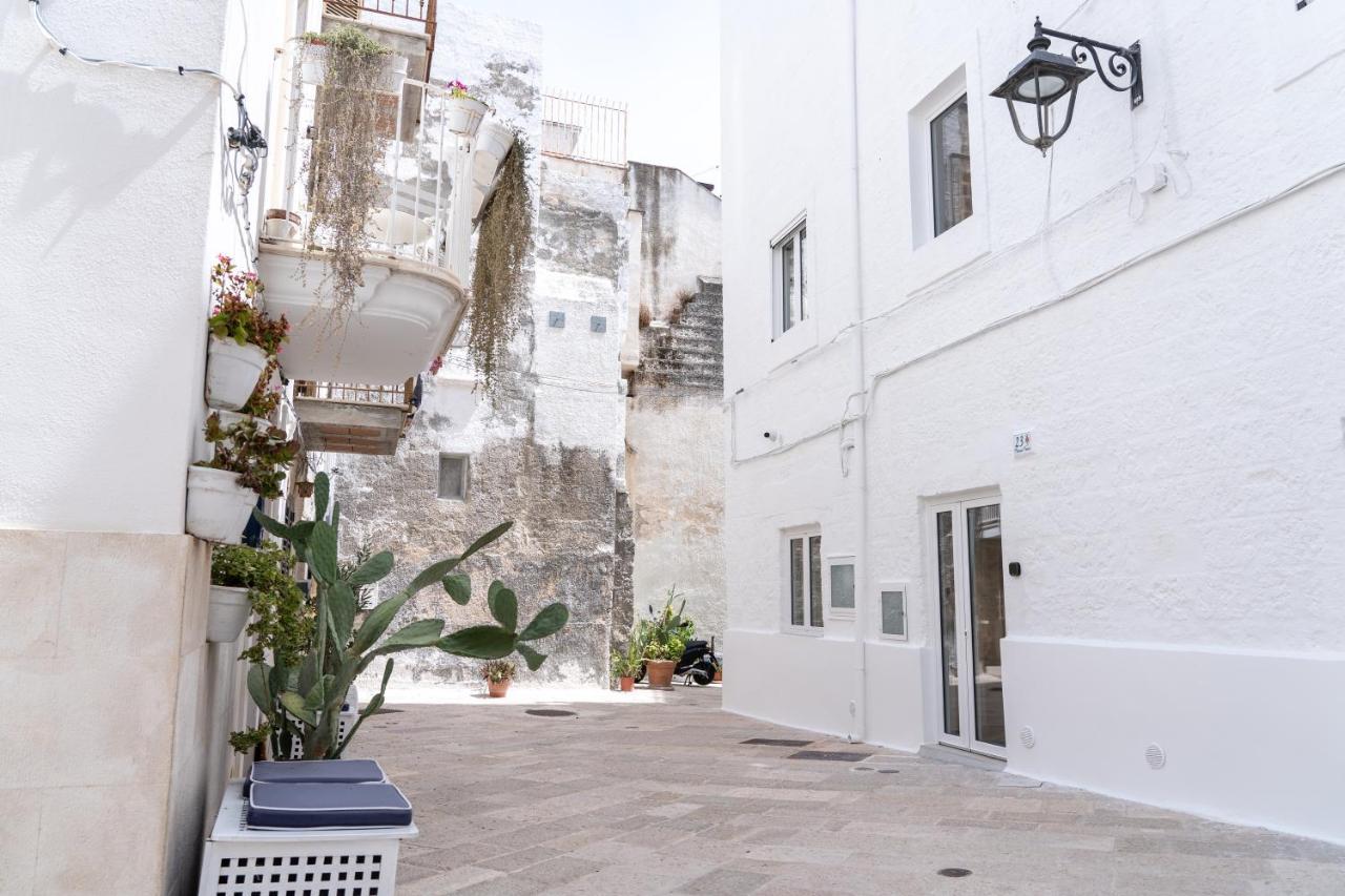 Wineart House, Terracielo Indipendente Nel Centro Di Monopoli Apartment Bagian luar foto