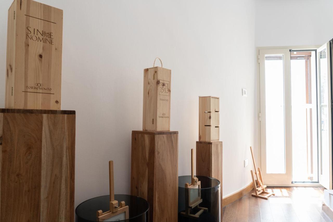 Wineart House, Terracielo Indipendente Nel Centro Di Monopoli Apartment Bagian luar foto