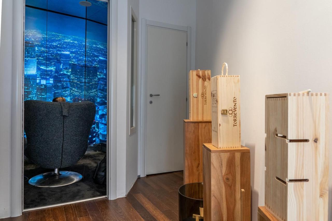 Wineart House, Terracielo Indipendente Nel Centro Di Monopoli Apartment Bagian luar foto