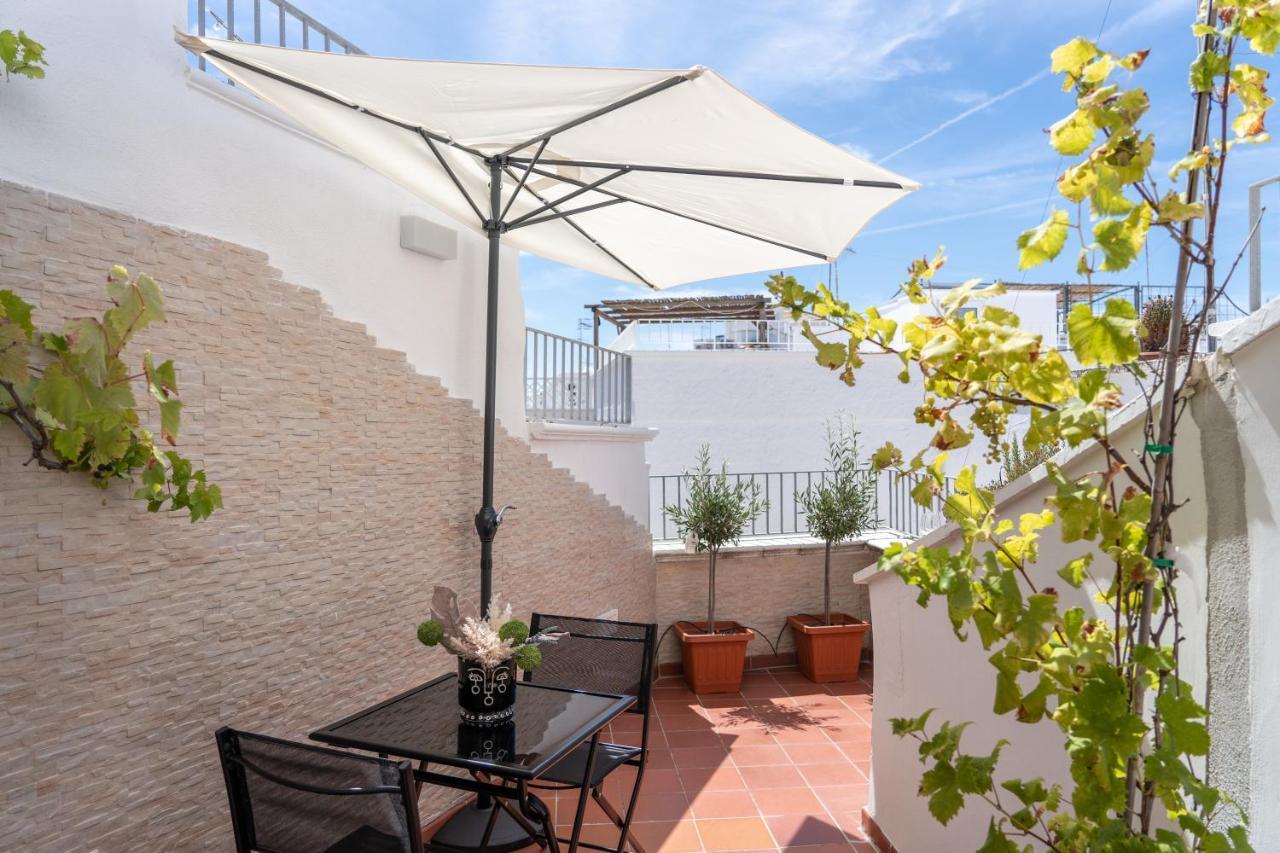 Wineart House, Terracielo Indipendente Nel Centro Di Monopoli Apartment Bagian luar foto