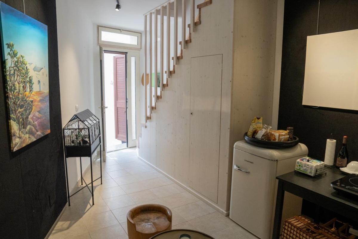 Wineart House, Terracielo Indipendente Nel Centro Di Monopoli Apartment Bagian luar foto